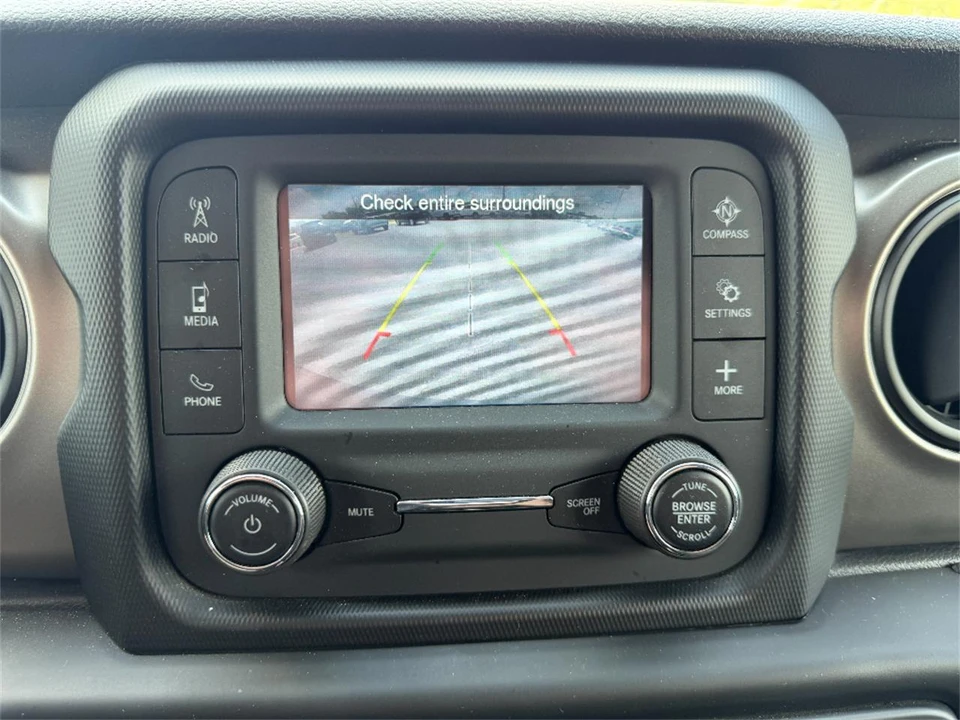 2018 Jeep JK Wrangler - Image 29 of 31