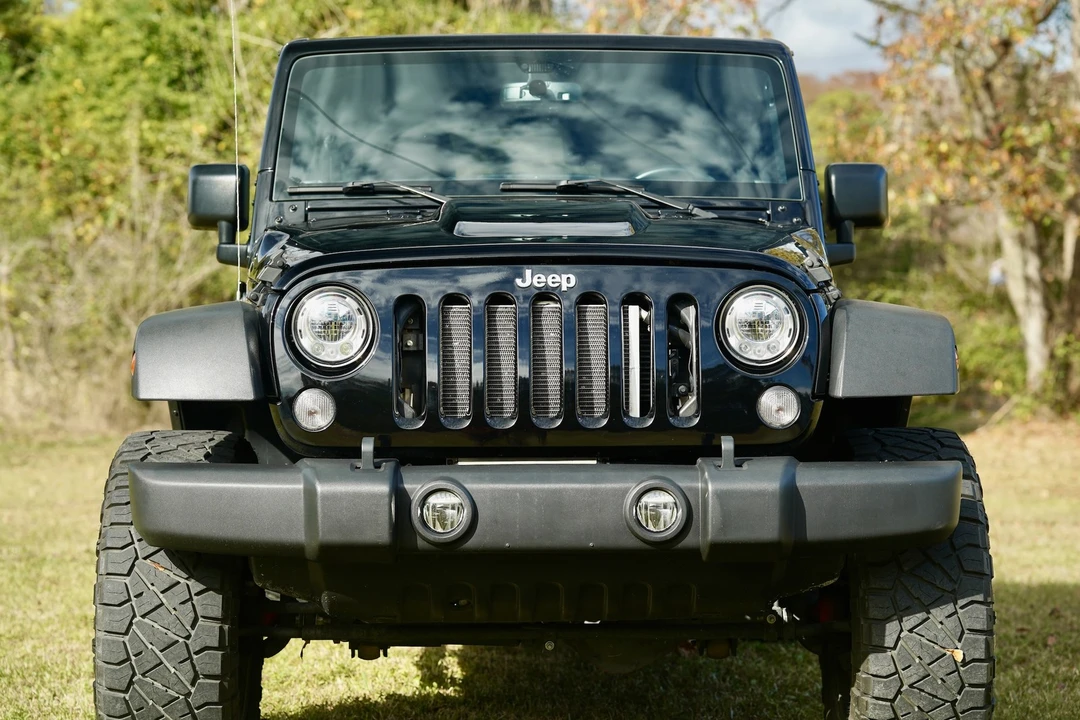 2018 Jeep Wrangler - Image 14 of 21