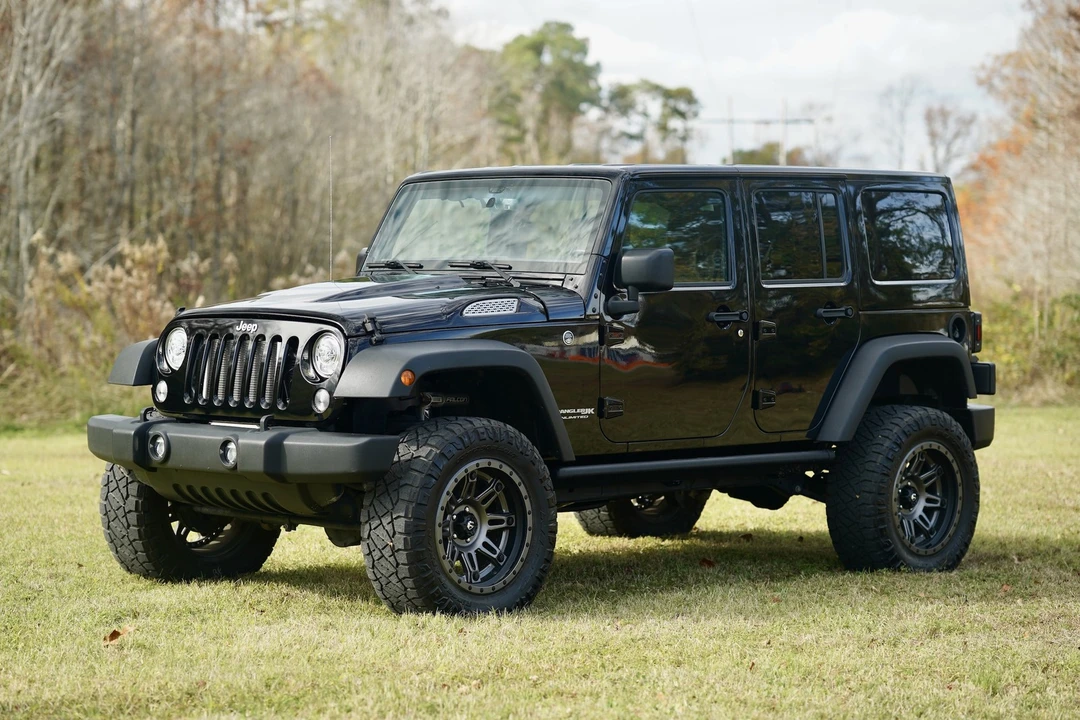 2018 Jeep Wrangler - Image 13 of 21
