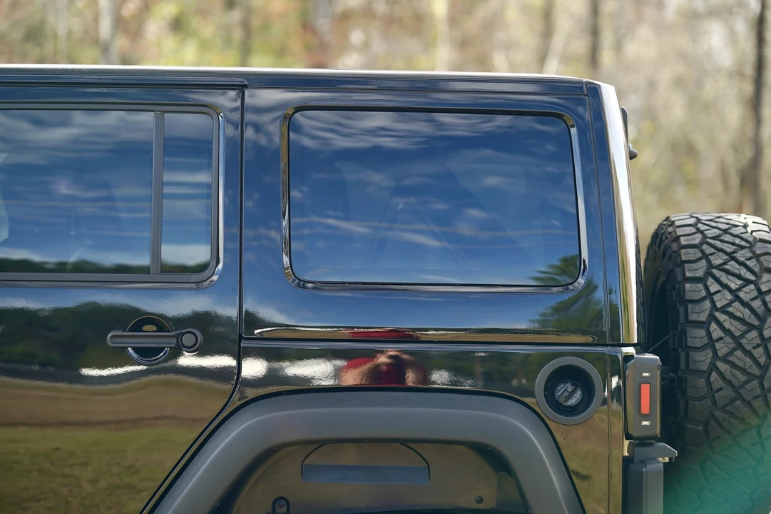 2018 Jeep Wrangler - Image 28 of 31