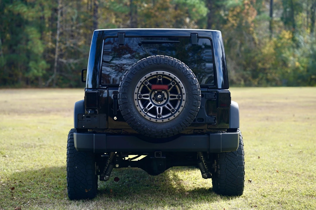 2018 Jeep Wrangler - Image 11 of 21