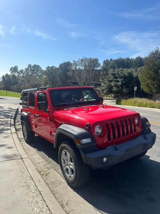 2018 Jeep Wrangler - Image 9 of 18