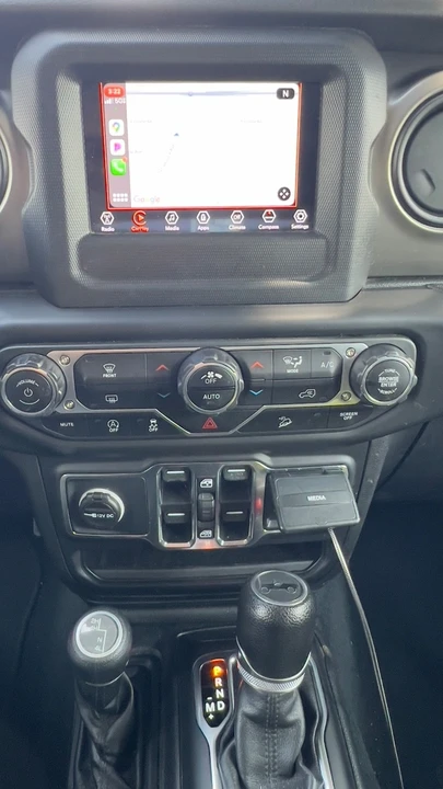 2018 Jeep Wrangler - Image 4 of 18
