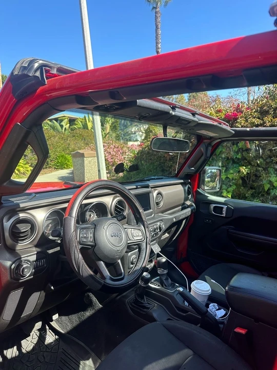 2018 Jeep Wrangler - Image 5 of 18