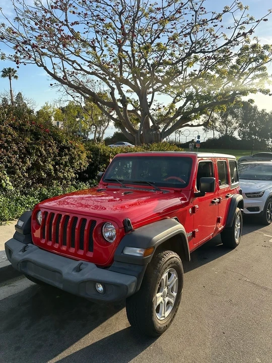2018 Jeep Wrangler - Image 17 of 18