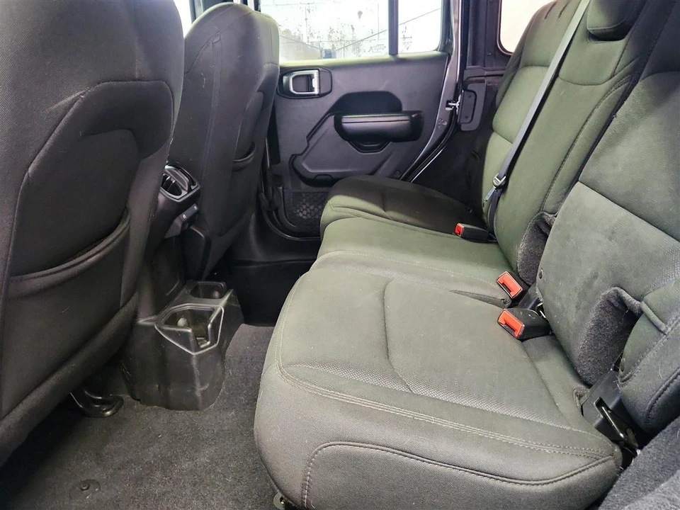 2018 Jeep JK Wrangler - Image 17 of 28