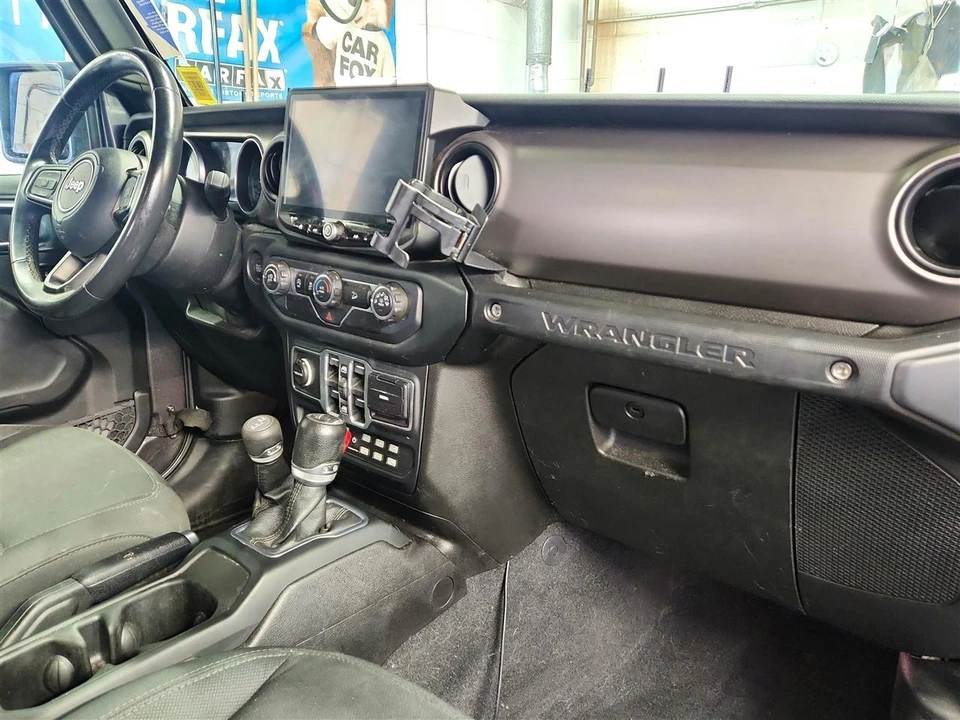 2018 Jeep JK Wrangler - Image 18 of 28