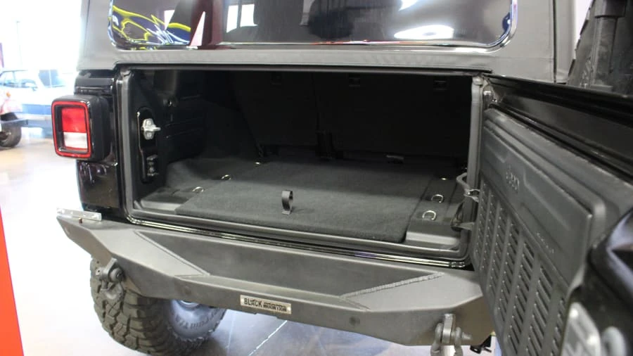 2018 Jeep Wrangler - Image 6 of 12