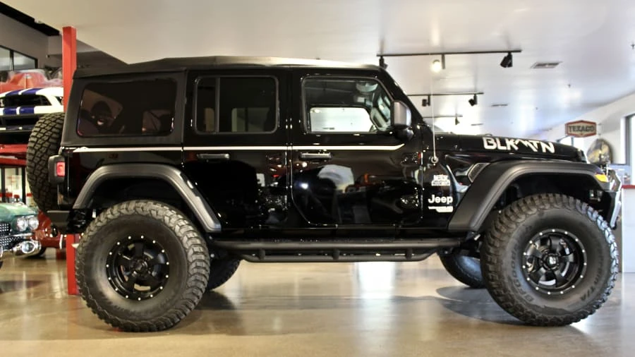 2018 Jeep Wrangler - Image 2 of 12