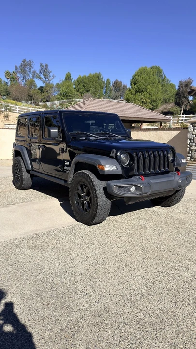 2018 Jeep JL Wrangler - Image 17 of 19