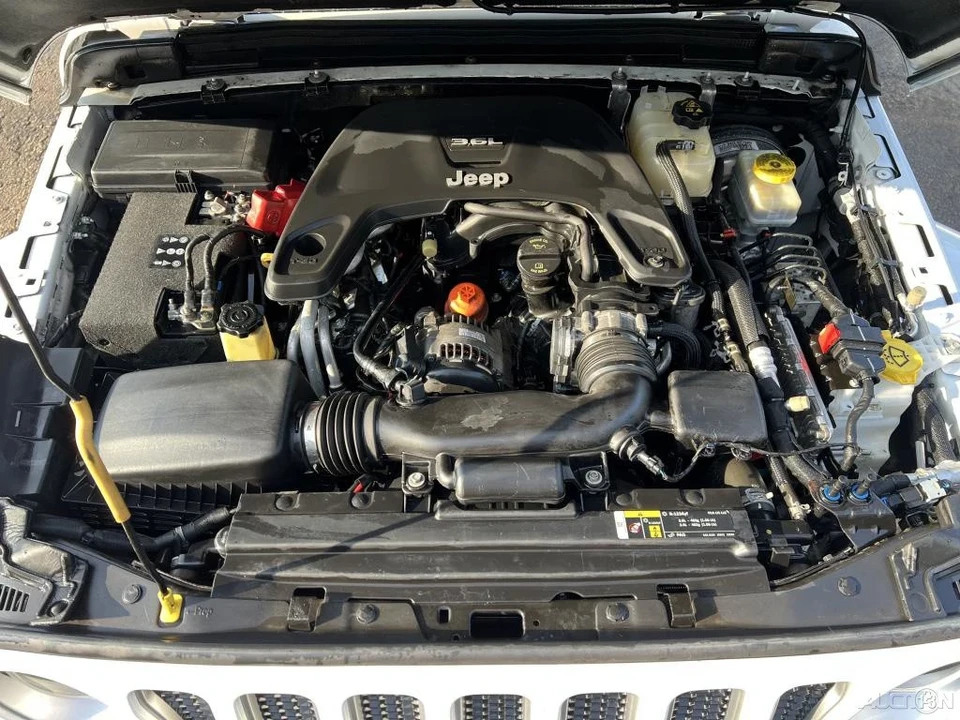 2018 Jeep JL Wrangler - Image 6 of 12