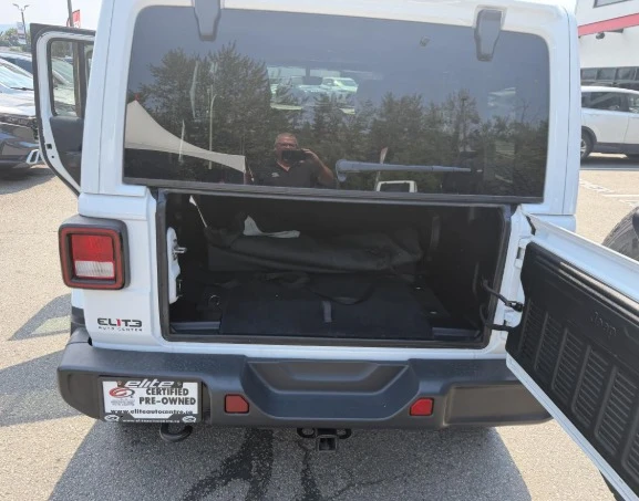 2018 Jeep JK Wrangler - Image 17 of 18