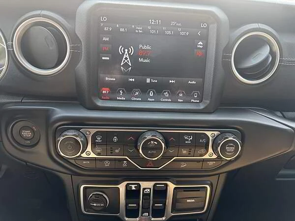2018 Jeep JK Wrangler - Image 14 of 18