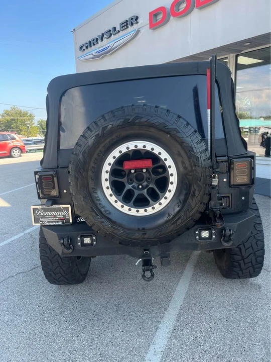 2018 Jeep JK Wrangler - Image 9 of 14