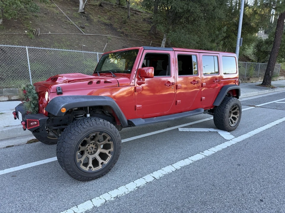 2018 Jeep Wrangler - Image 3 of 21