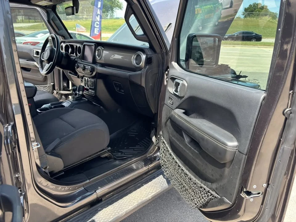 2018 Jeep JK Wrangler - Image 13 of 20