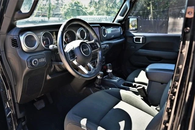2018 Jeep JL Wrangler - Image 11 of 16