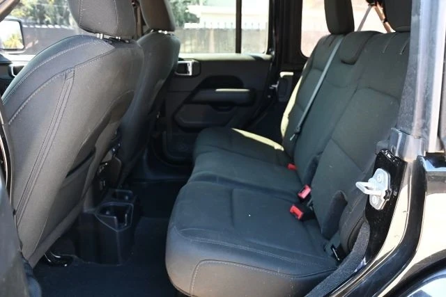 2018 Jeep JL Wrangler - Image 15 of 16