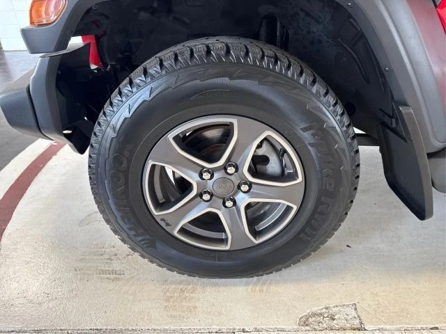 2018 Jeep JL Wrangler - Image 13 of 21