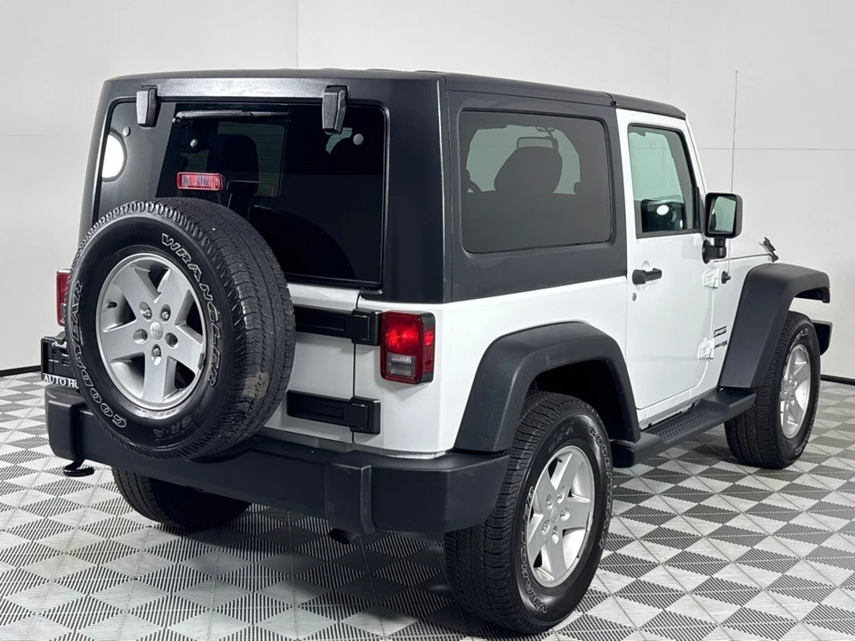 2018 Jeep JK Wrangler - Image 5 of 12