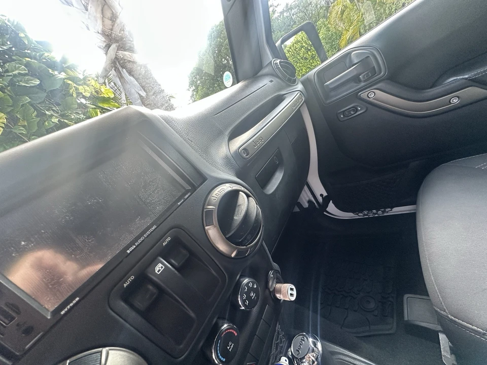 2018 Jeep JK Wrangler - Image 13 of 15