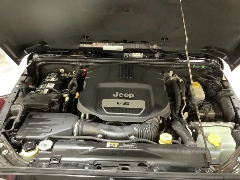 2018 Jeep JK Wrangler - Image 9 of 19