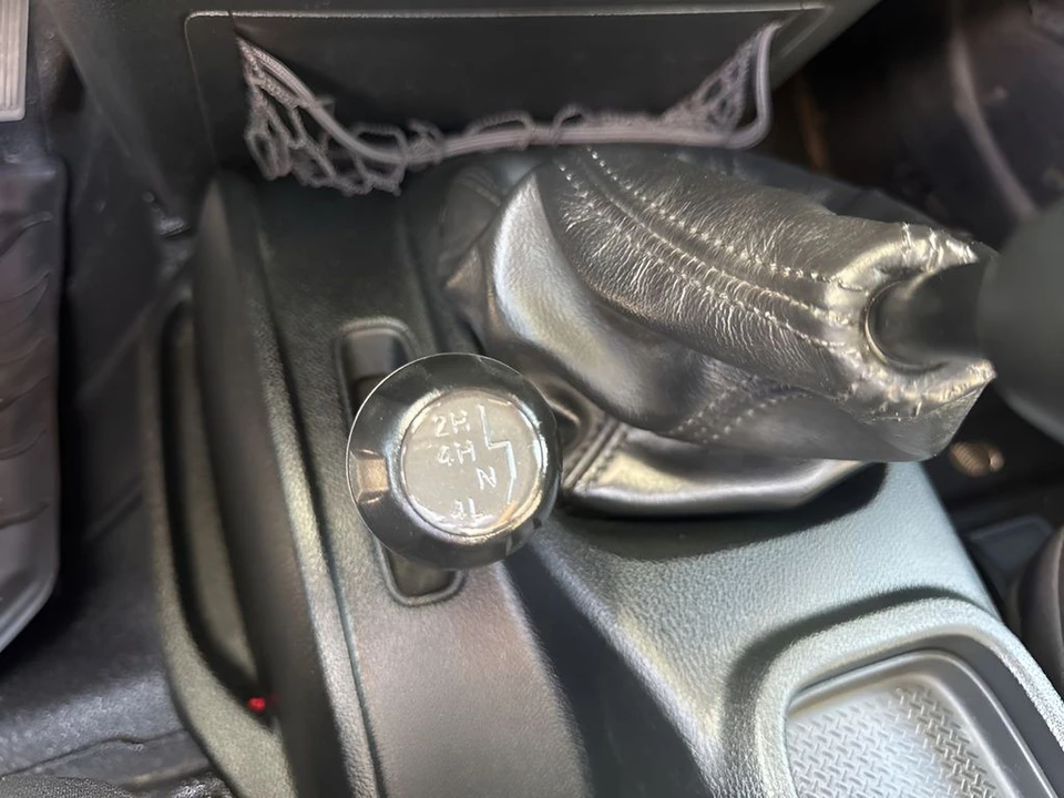 2018 Jeep - Image 19 of 25