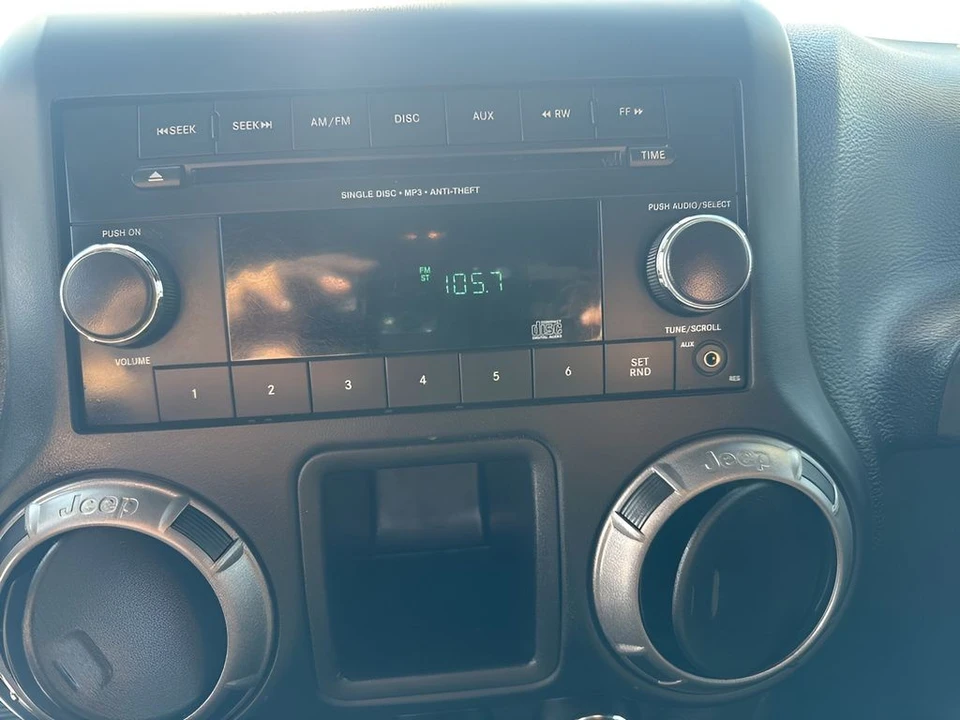 2018 Jeep JK Wrangler - Image 15 of 21