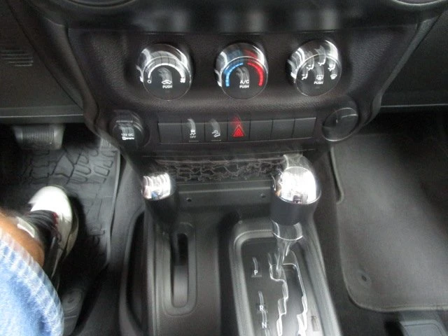 2018 Jeep JK Wrangler - Image 13 of 19