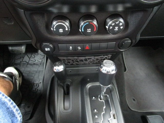 2018 Jeep JK Wrangler - Image 14 of 19