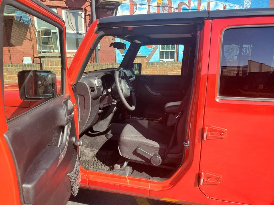 2018 Jeep JK Wrangler - Image 6 of 8
