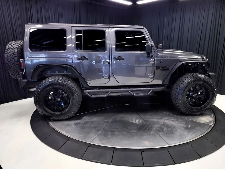 2018 Jeep JK Wrangler - Image 11 of 12