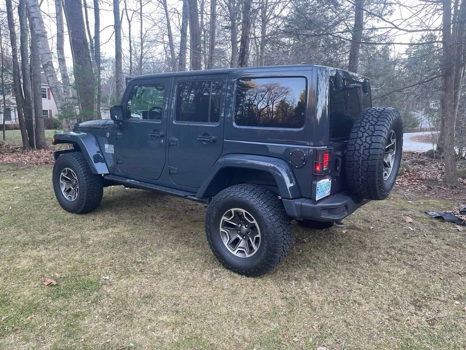 2018 Jeep JK Wrangler - Image 15 of 18