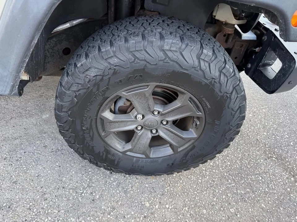 2018 Jeep JK Wrangler - Image 14 of 20