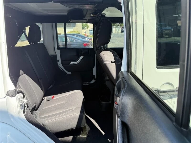 2018 Jeep JK Wrangler - Image 16 of 21