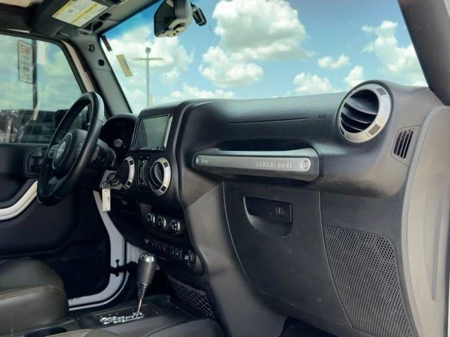 2018 Jeep JK Wrangler - Image 8 of 14