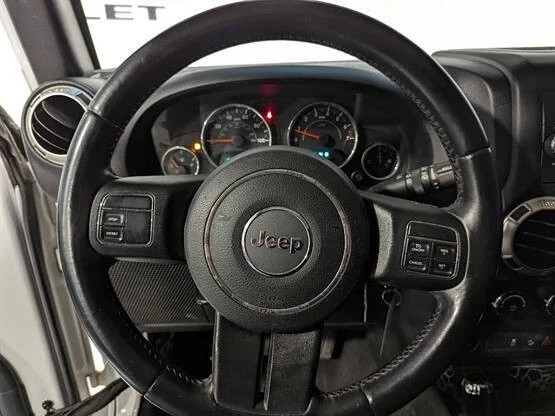 2018 Jeep JK Wrangler - Image 9 of 12
