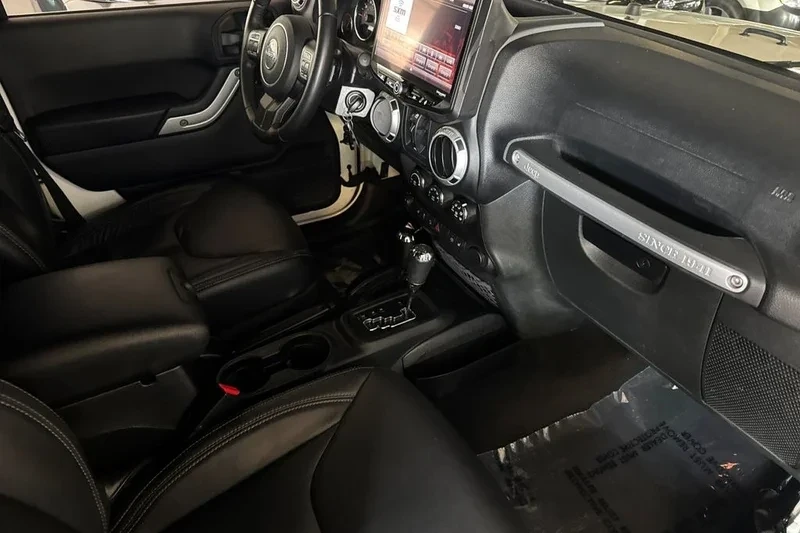2018 Jeep JK Wrangler - Image 13 of 19