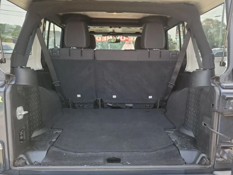 2018 Jeep JK Wrangler - Image 8 of 17