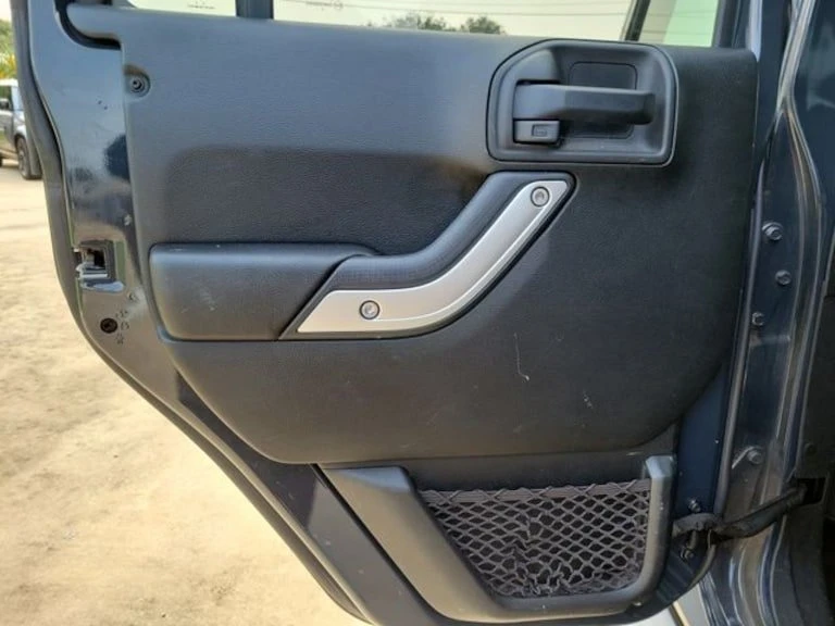 2018 Jeep JK Wrangler - Image 17 of 17