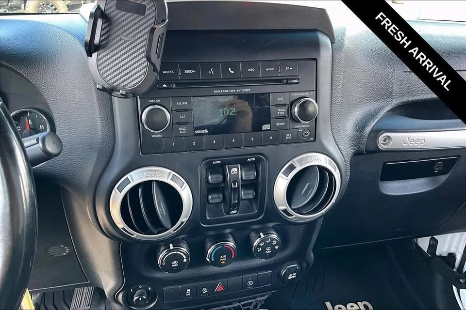 2018 Jeep JK Wrangler - Image 13 of 19