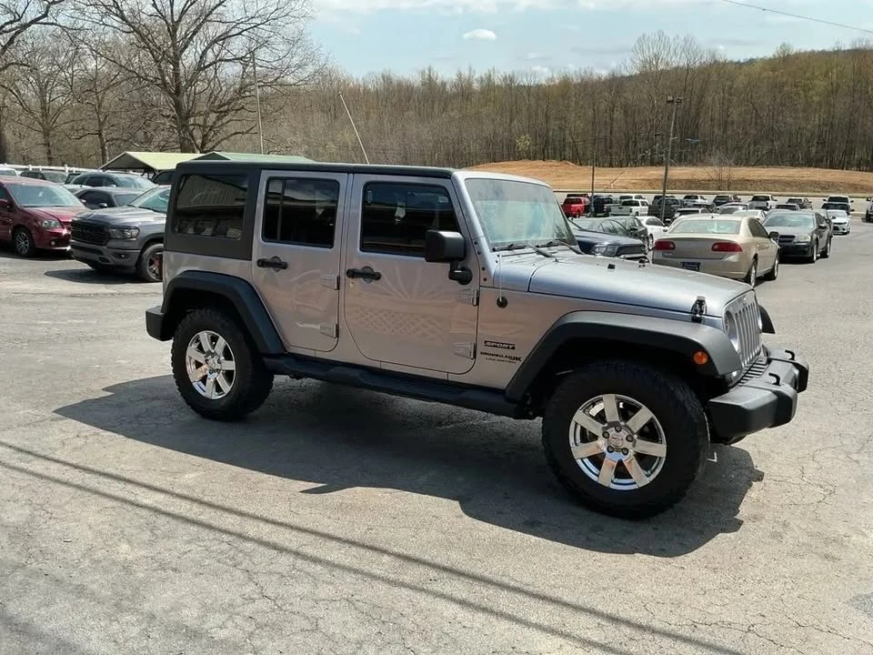 2018 Jeep JK Wrangler - Image 4 of 18