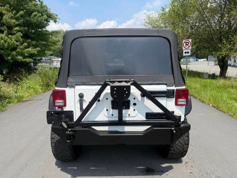 2018 Jeep JK Wrangler - Image 5 of 17