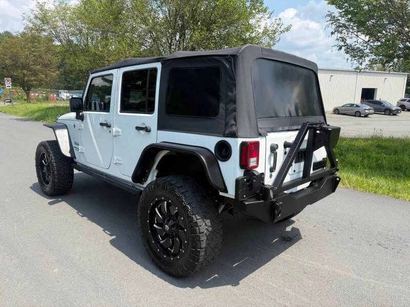 2018 Jeep JK Wrangler - Image 4 of 17