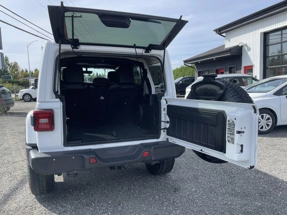 2018 Jeep JL Wrangler - Image 9 of 10