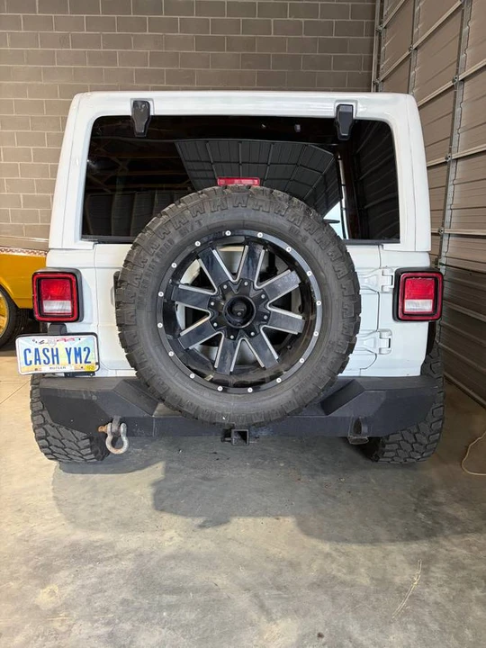 2018 Jeep JL Wrangler - Image 3 of 20