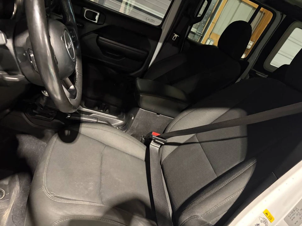 2018 Jeep JL Wrangler - Image 10 of 20