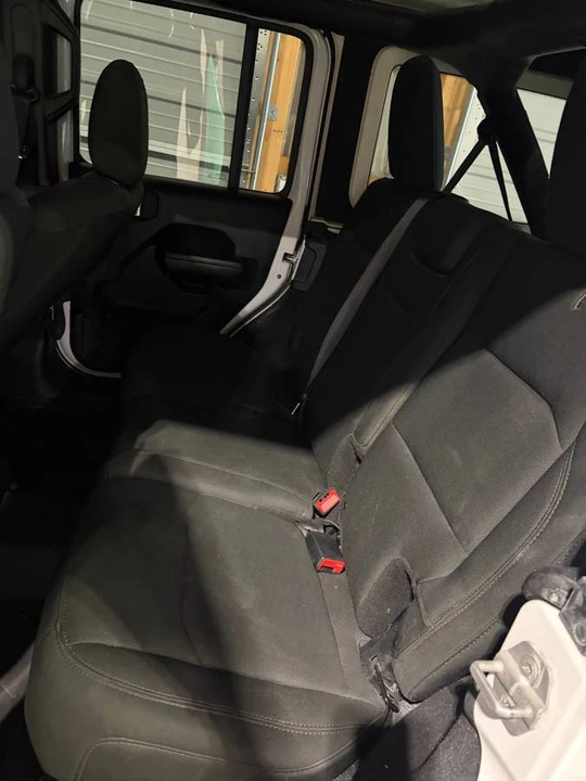 2018 Jeep JL Wrangler - Image 11 of 20