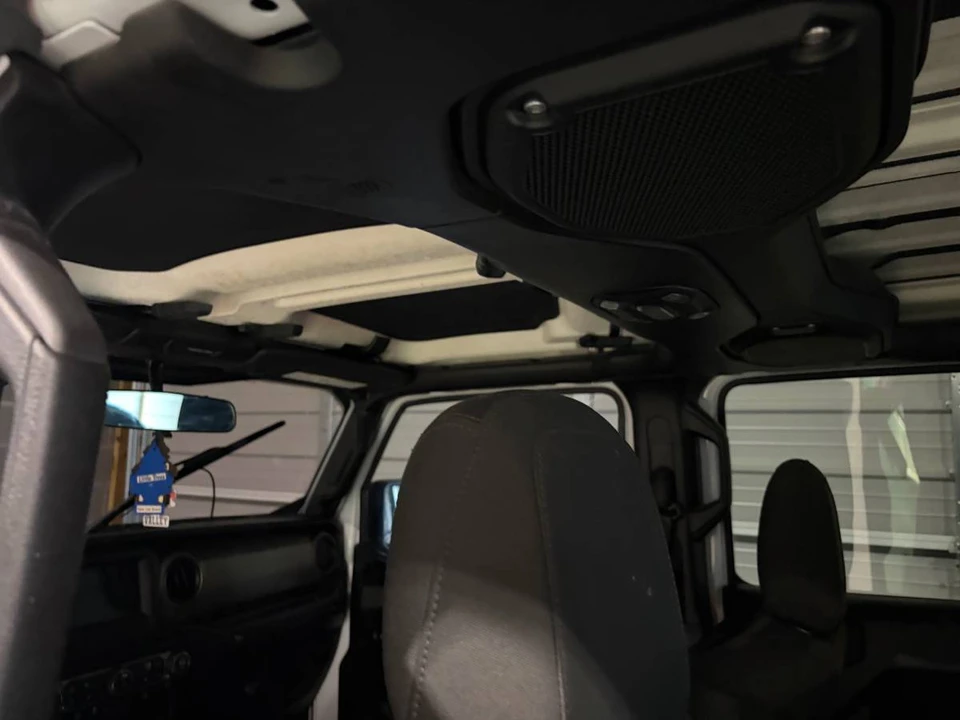 2018 Jeep JL Wrangler - Image 13 of 20
