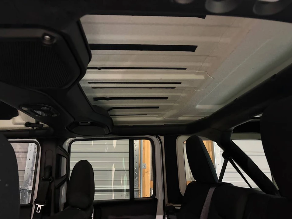 2018 Jeep JL Wrangler - Image 12 of 20